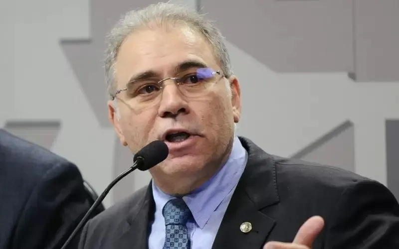 O cronograma para a entrega de novas doses da vacina será divulgado em breve, garantiu o ministro