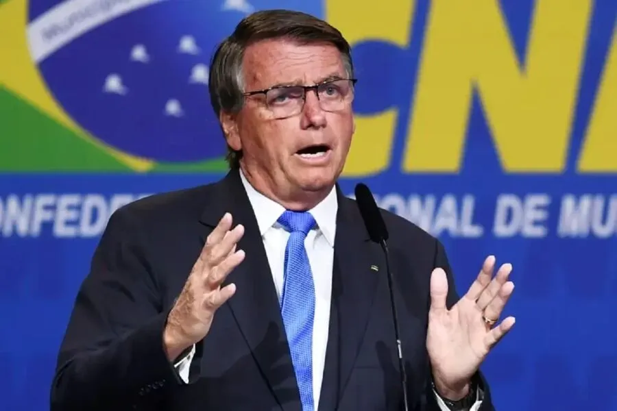 Bolsonaro afirmou também que tem encontro com 50 embaixadores
