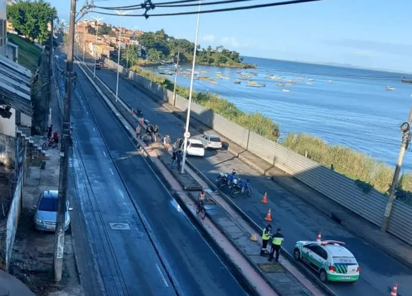 Não há detalhes sobre o que causou a queda da motocicleta