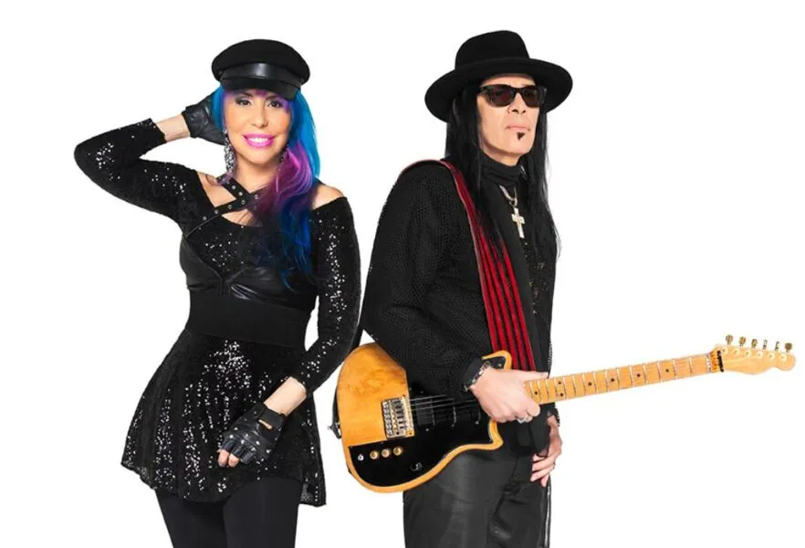 Finalmente, a dupla egressa do grupo Novos Baianos faz show inédito com repertório de sucessos