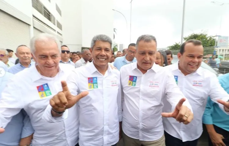 Otto Alencar, Jerônimo, Rui Costa e Geraldo Jr. chegam juntos para a convenção