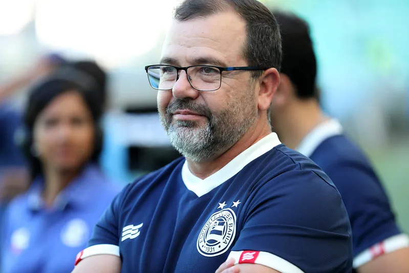 O Bahia perdeu para o Sampaio Corrêa por 2 a 0