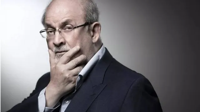 Salman Rushdie escreveu o livro "Os Versos Satânicos"