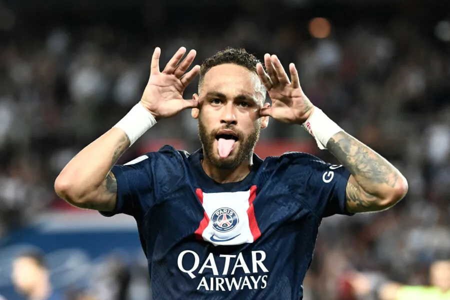 Neymar chega a três jogos disputados pelo PSG até o momento na temporada 2022/2023, com incríveis cinco gols marcados e três assistências