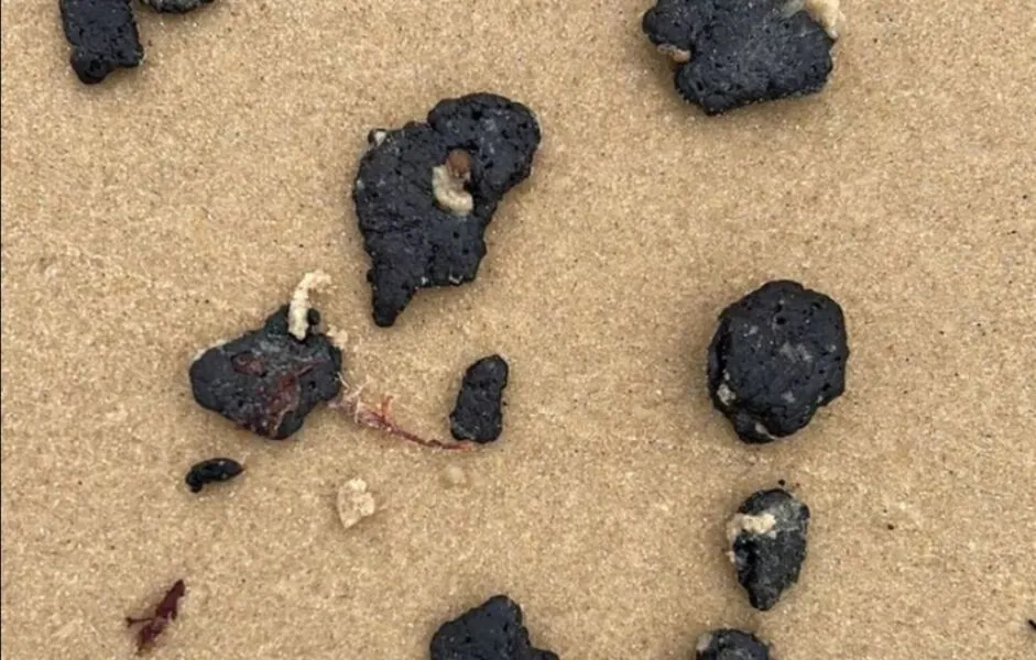 Material foi visto nas praias do delegado, em Arraial d’Ajuda, e do mundai, orla norte do município