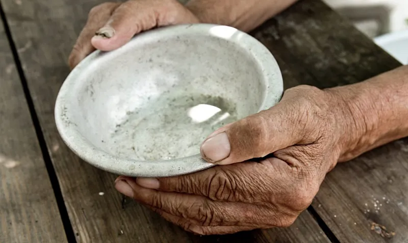 Aumento da fome é um dos principais problemas do país