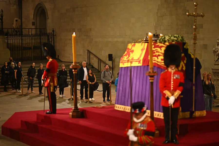 Britânicos no funeral  da Rainha