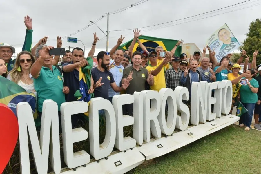 Nesse fim de semana, candidato esteve em Teixeira de Freitas e Medeiros Neto.