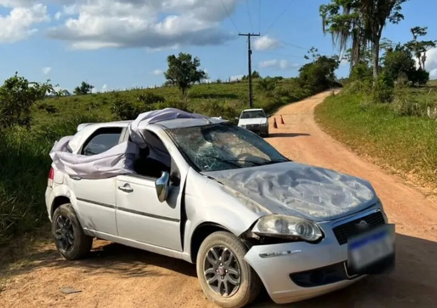 Vítima estava no carro com as outras duas crianças e três adultos