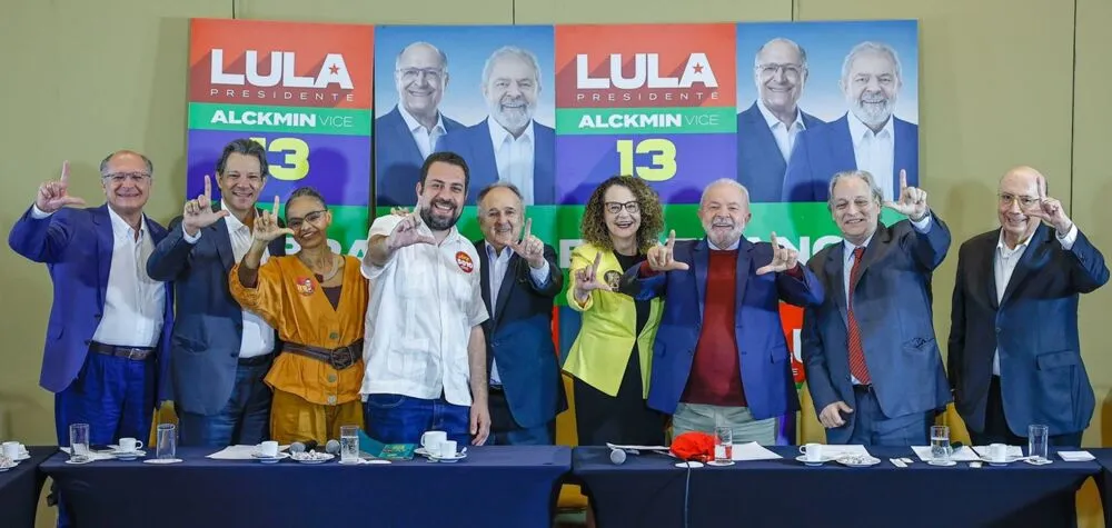 Lula concorre em sua sexta eleição. Em 2002 e 2006, foi vencedor, enquanto em 1989, 1994 e 1998, terminou na segunda colocação