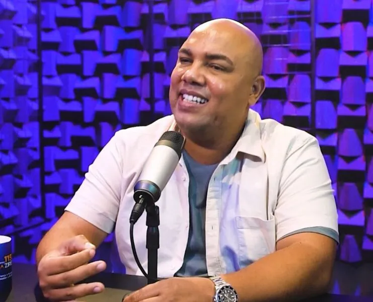 Sandro Nazireu é cantor gospel e está como candidato a deputado federal pela Bahia.