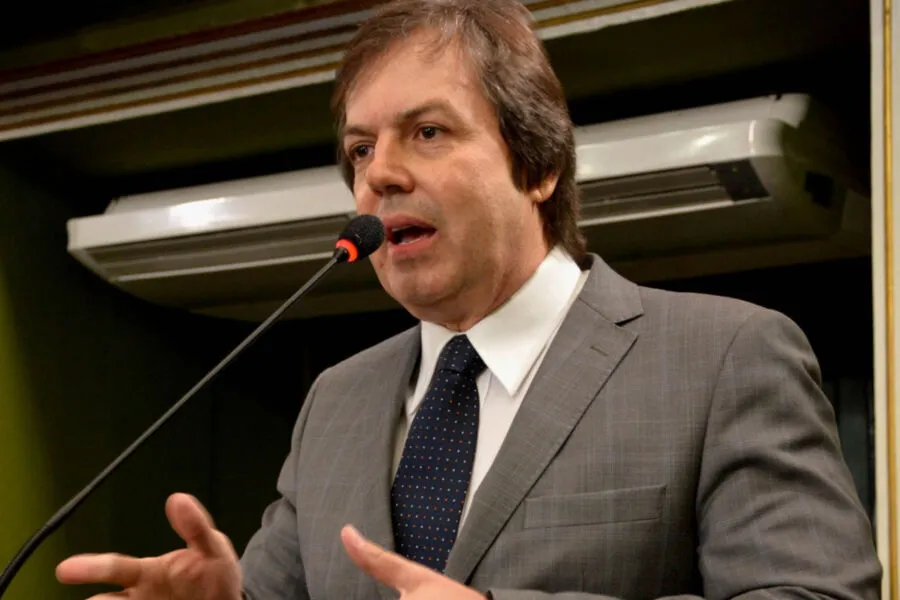 José Trindade, presidente da Conder, concedeu entrevista hoje ao programa Isso É Bahia, da rádio A TARDE FM