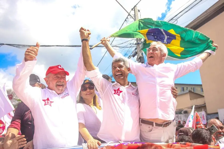 Jerônimo segue na liderança com 45,4% das intenções de voto, 1,1 ponto a menos que cinco dias atrás