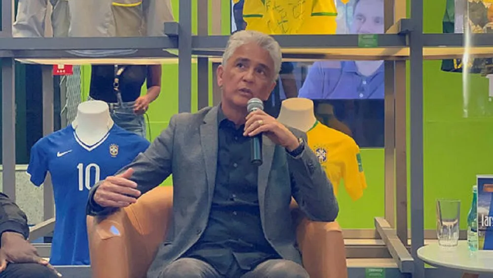 Bebeto, ex-jogador da seleção brasileira, não conseguiu se eleger deputado federal