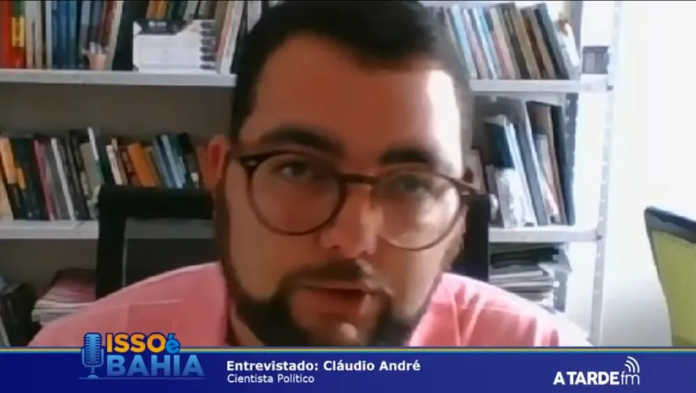 "Essa discussão não é do governo, mas é da academia, da sociologia, que devemos colocar como pardo uma parcela da sociedade que se identifica coo negro", disse Cláudio André