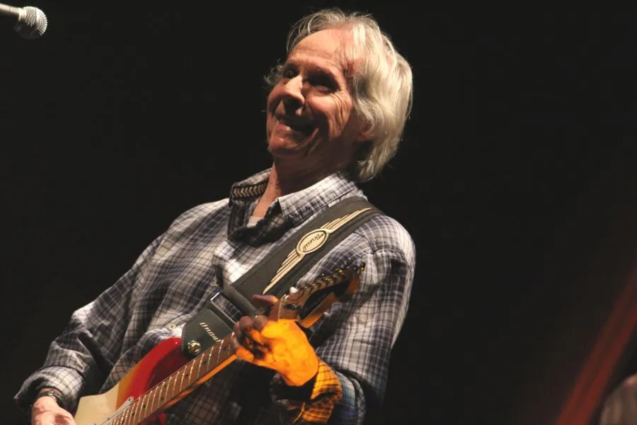 “Esta é uma homenagem minha aos 50 anos do Clube da Esquina”, afirma Beto