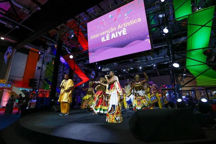 O tradicional Ile Aiyê se apresentou durante o evento