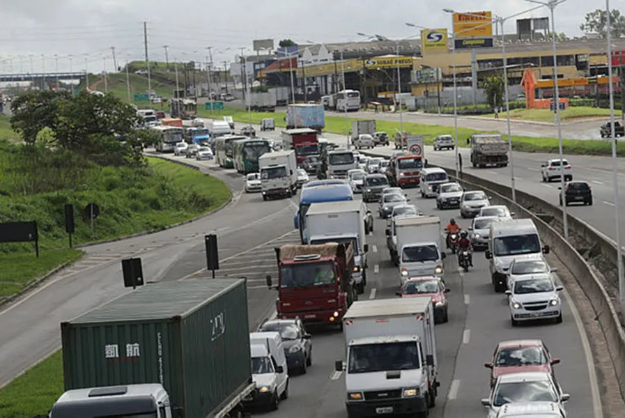 Boa parte da emissão de CO2 vem de carros