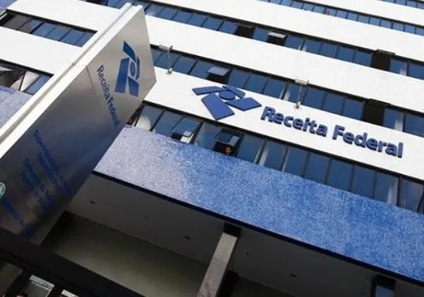 Imagem ilustrativa da imagem 1º lote da restituição do IR é liberado hoje pela Receita Federal