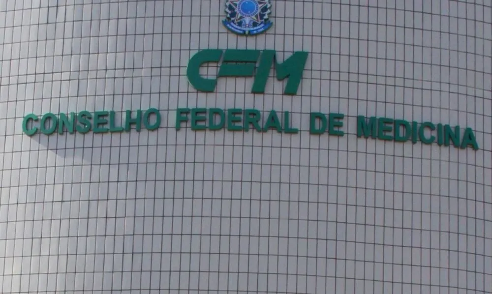 O CFM abriu uma consulta pública para receber contribuições sobre o tema