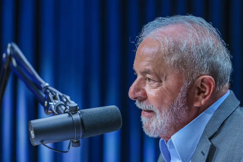 Lula durante entrevista