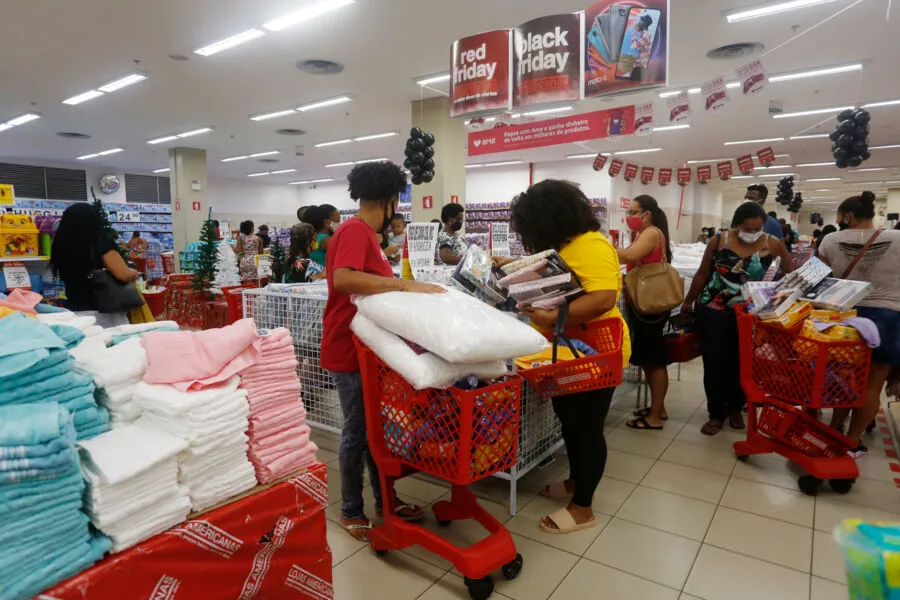 Pesquisa foi realizada em outubro com 500 brasileiros das classes A,B e C que declararam conhecer a Black Friday