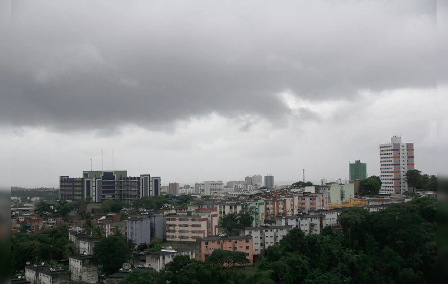 Tempo fica instável na capital baiana no sábado e no domingo