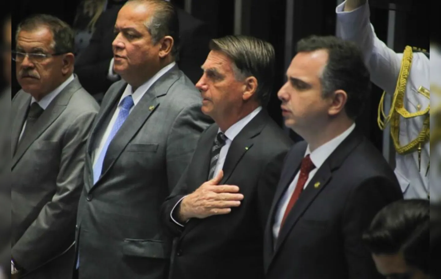 PEC foi promulgada com a presença do presidente Bolsonaro
