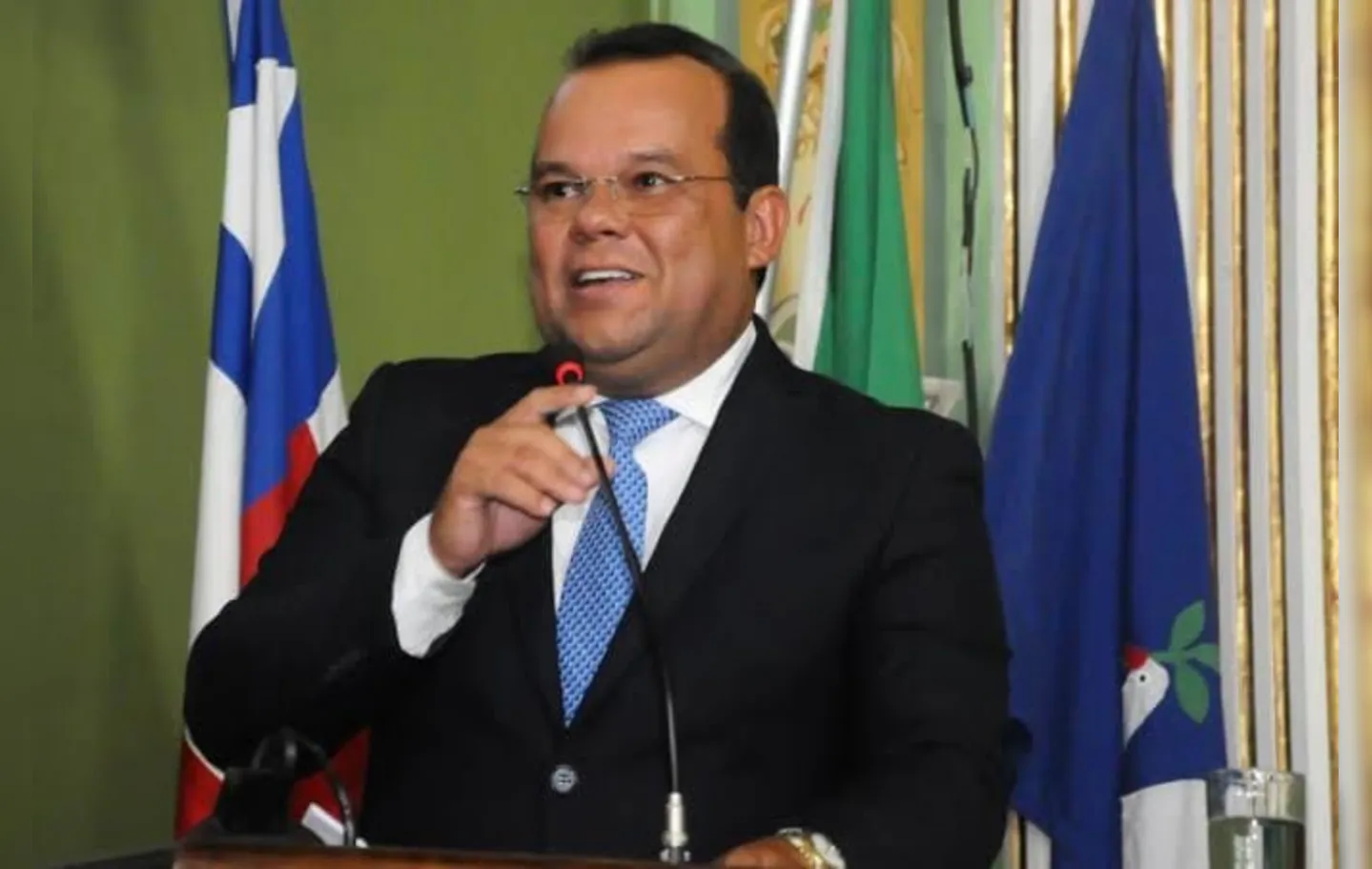Geraldo Júnior chama o desempenho da Prefeitura de Salvador na área de educação de "pífio"