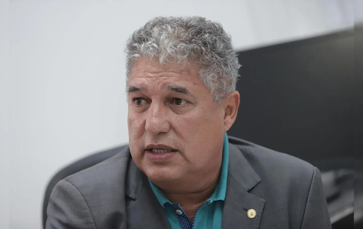 "O povo baiano está deixando evidente que não sente saudades do tempo em que a Bahia tinha um dono", disse Rosemberg Pinto (PT)