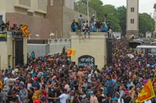 Imagem ilustrativa da imagem Manifestantes invadem residência do presidente do Sri Lanka
