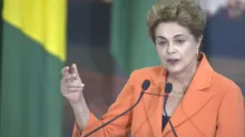 Imagem ilustrativa da imagem Dilma assina carta pela democracia e diz que é hora de se mobilizar