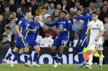 Imagem ilustrativa da imagem Com gol de brasileiro, Leeds vence Chelsea na Premier League