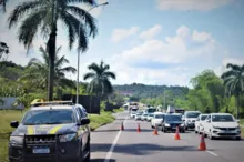 Imagem ilustrativa da imagem PRF realiza operação especial nas rodovias federais da Bahia