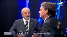 Imagem ilustrativa da imagem Lula responsabiliza Bolsonaro por mortes de covid: “Você brincou"