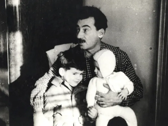 Jorge Amado com os filhos João Jorge e Paloma