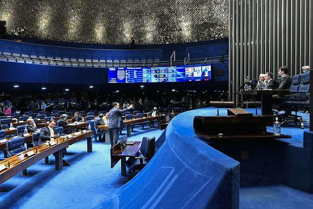 Plenário do Senado Federal durante sessão que aprovou a PEC kamikaze