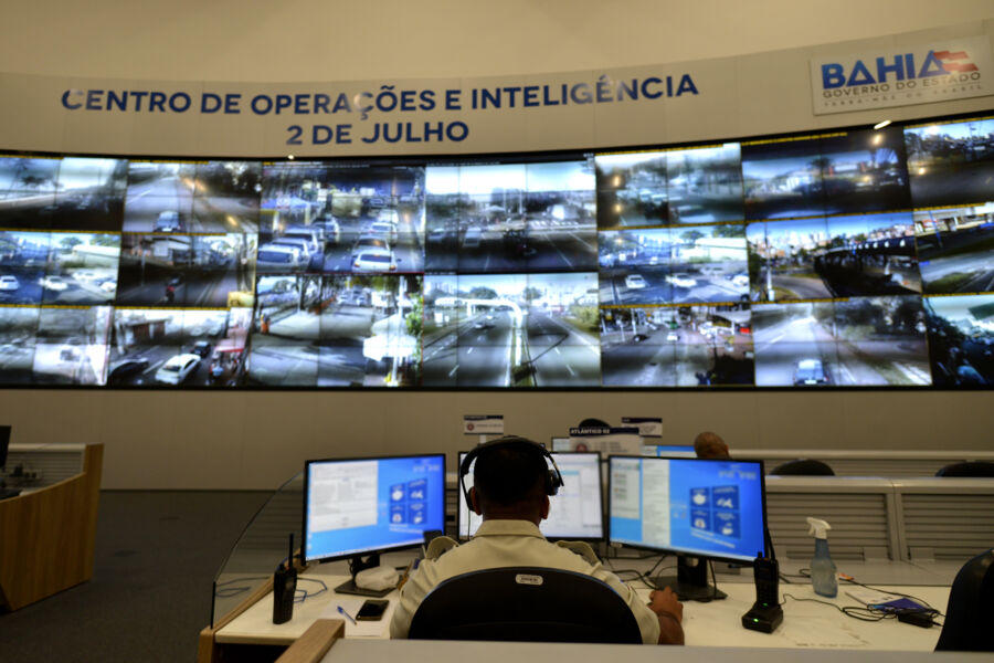 Centro Integrado de Comunicação da Secretatia de Segurança Pública (SSP-BA), localizado no Centro Administrativo da Bahia (CAB)