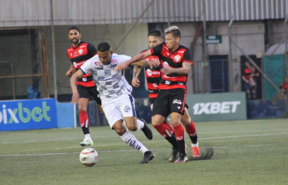 Vitória fora de casa faz Rubro-Negro chegar a três jogos de invencibilidade
