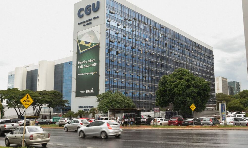 A Controladoria-Geral da União usou dados dos Ministérios da Economia e da Defesa para concluir o relatório