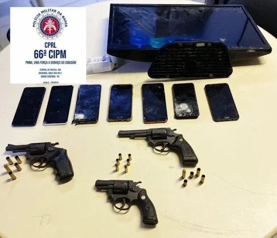 Criminosos estavam sem documentos pessoais e ainda não foram identificados