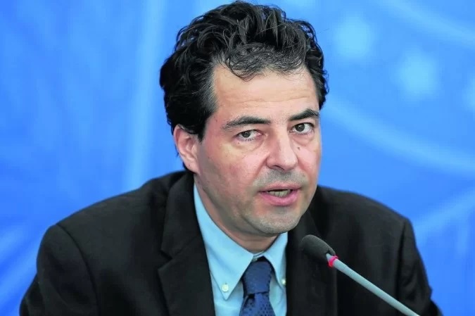 O ministro de Minas e Energia, Adolfo Sachsida, garantiu que tem monitorando atentamente a evolução do cenário mundial para avaliar o abastecimento energético do país