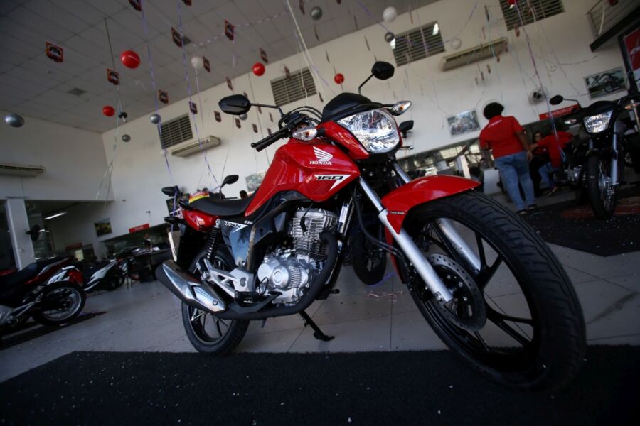 Projeção da Fenabrave é de 1,35 milhão de motos emplacadas até o fim do ano