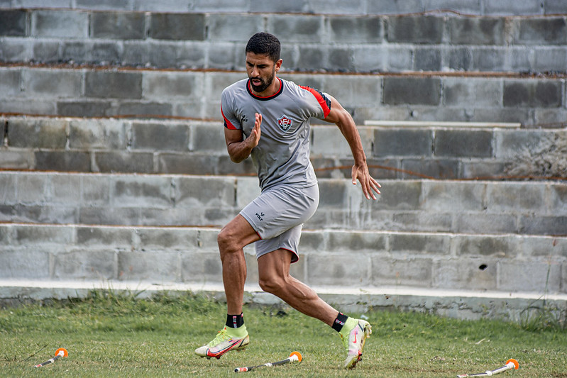 Elenco finaliza preparação neste sábado, 16, e segue para a concentração