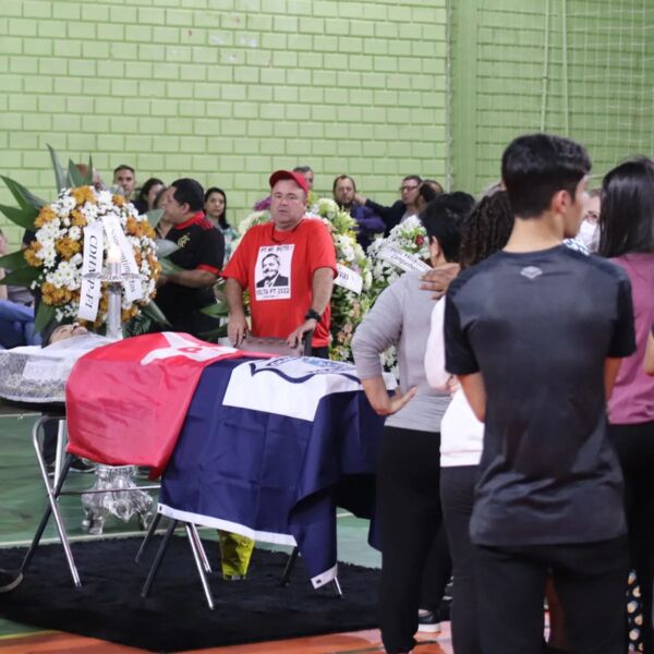 Velório do  tesoureiro do PT morto em Foz do Iguaçu, Marcelo Arruda