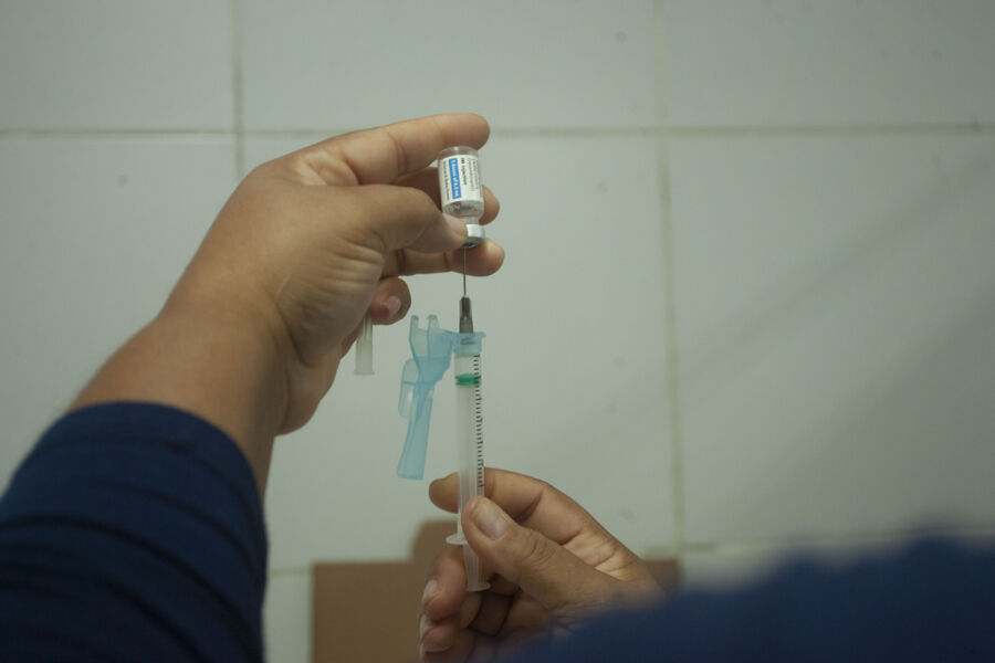 pós o 5º mês, existe redução da efetividade das vacinas