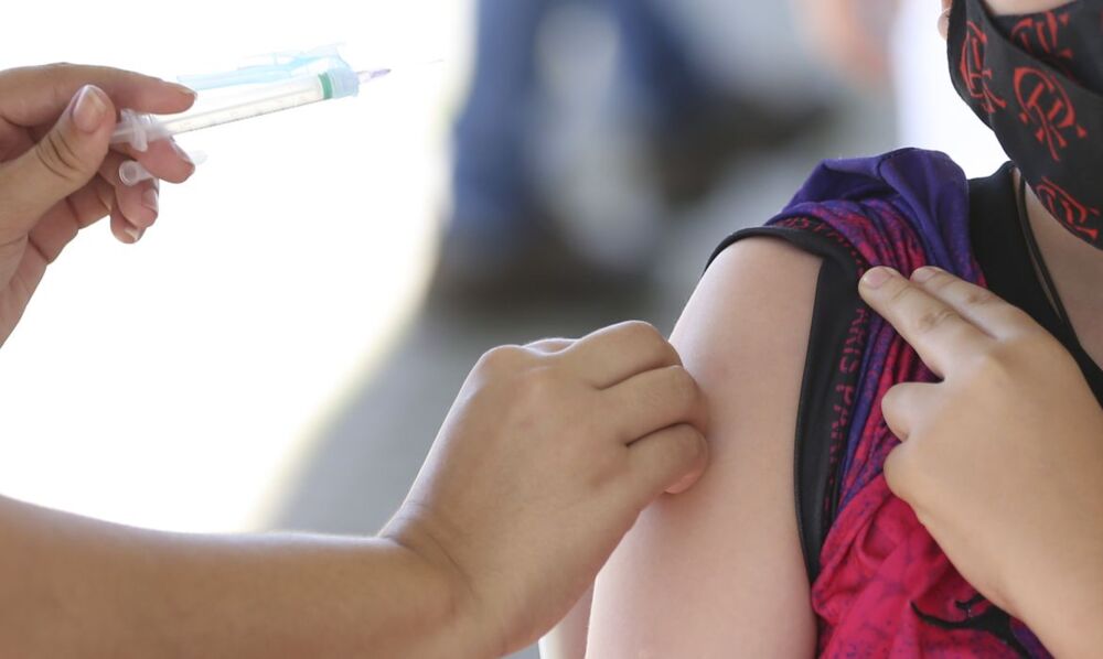 Crianças serão vacinadas exclusivamente com o imunizante CoronaVac