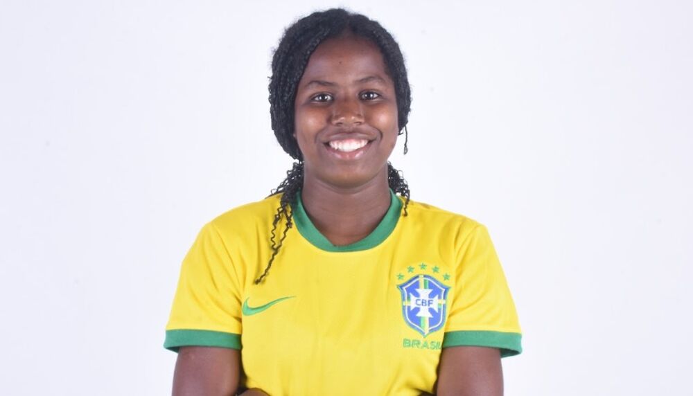 Tainá assume a vaga da atacante Ana Rebeca, do São Paulo, que testou positivo para a Covid-19