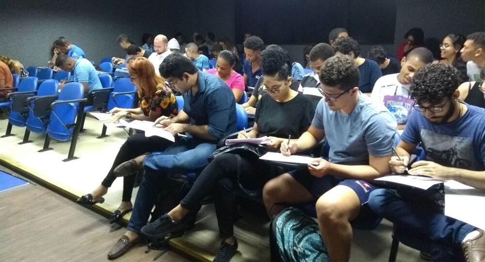 Evento é gratuito e será ministrado pelos professores Wilton Bernardo e Isadora Sabar