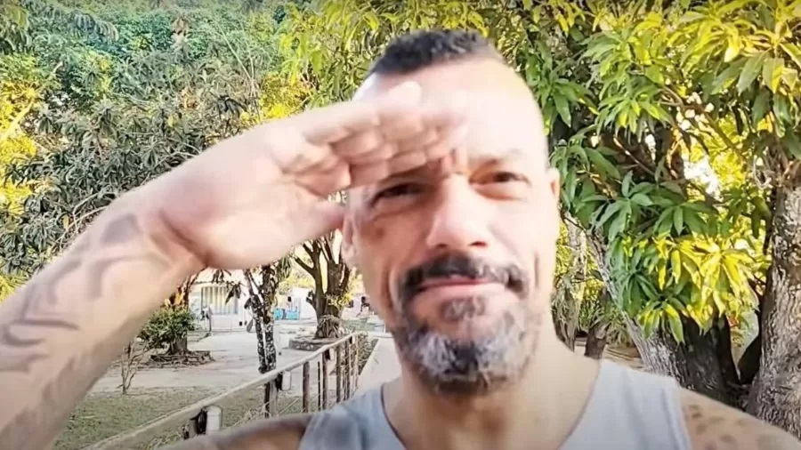 A pedido de Moares, as redes sociais de Ivan Papo Reto foram bloqueadas